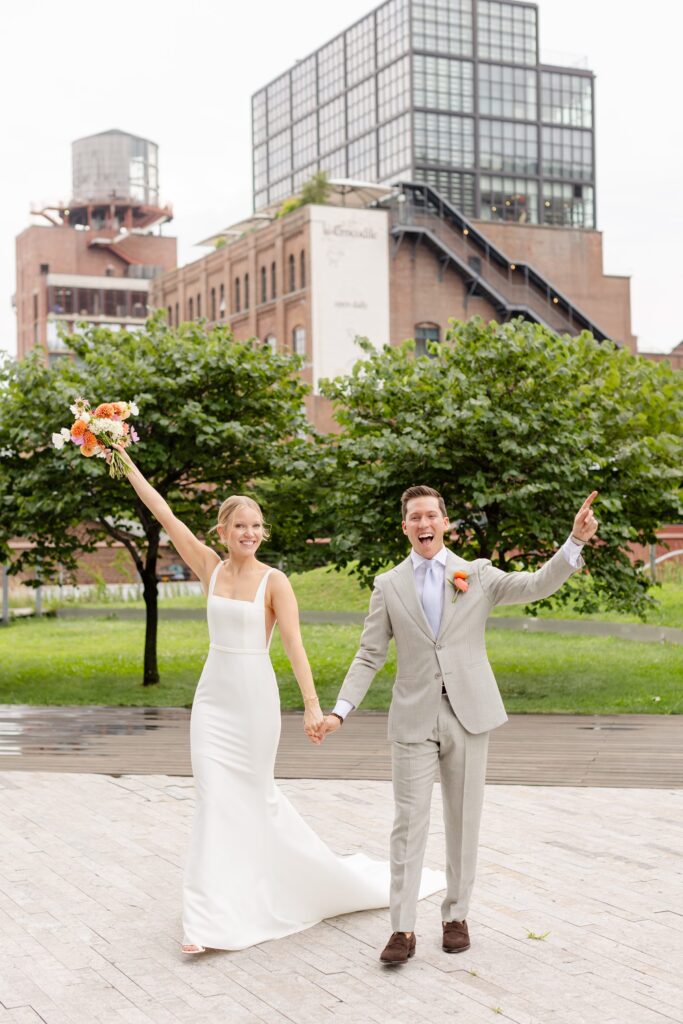 Brooklyn Winery Bride and Groom Portraits, outdoor Brooklyn Winery