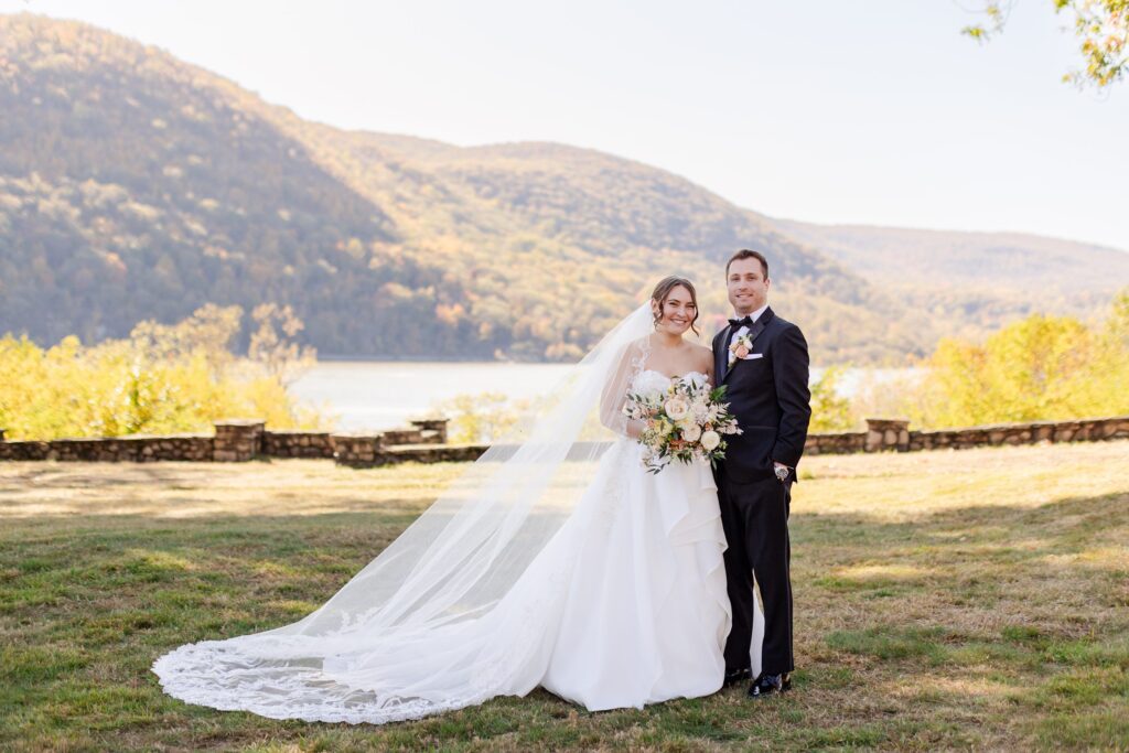 bride and groom portraits, fall wedding bride and groom portraits, fall wedding in New York, New York Fall Wedding at Monteverde at Oldstone, fall wedding at Westchester, New York