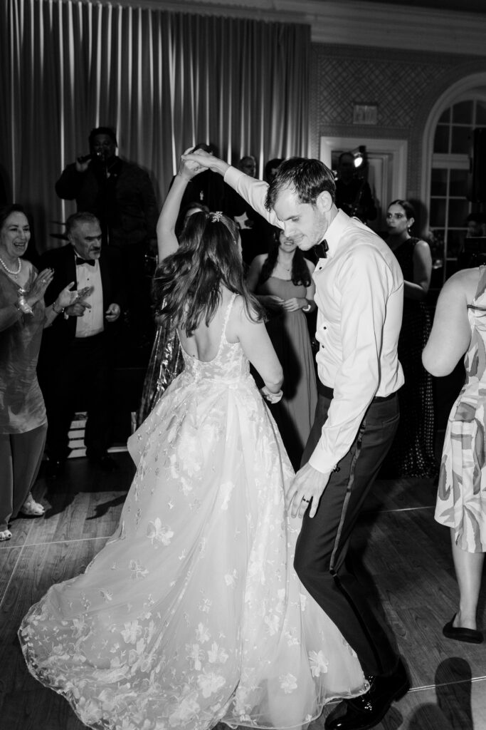 dancing at wedding reception at NYBG,  New York Botanical Gardens, New York Wedding Weekend